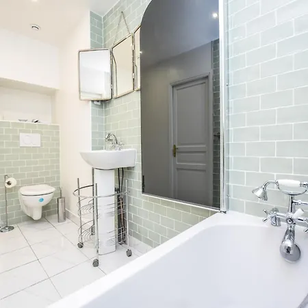 Chic - 3br 8p - Canal Saint-martin * Париж